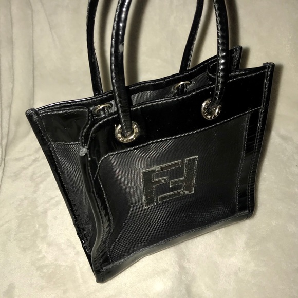 fendi 2305